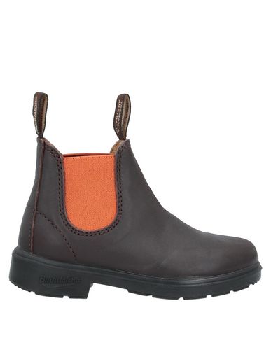 dark brown blundstones