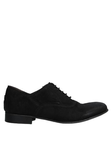 Click to view more detailed imagery on our partner's website Le Ruemarcel Laced Shoes In Black