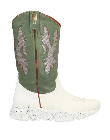 Click to view more detailed imagery on our partner's website Texas Robot Ankle Boot In Military Green