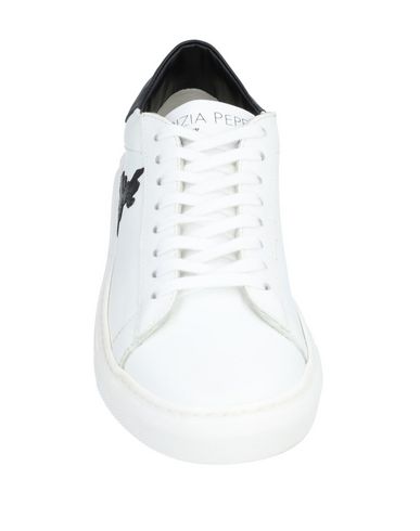 Shop Patrizia Pepe Woman Sneakers White Size 6 Soft Leather