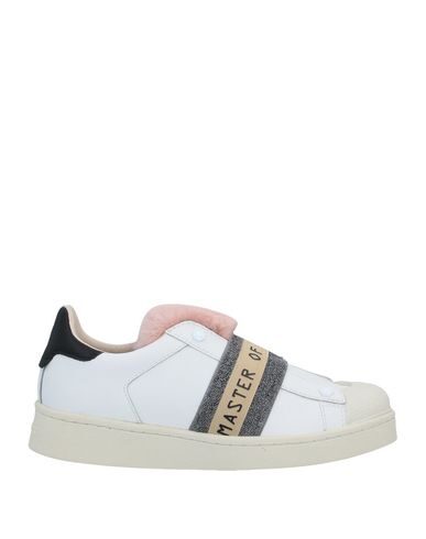 Click to view more detailed imagery on our partner's website Moa Master Of Arts Sneakers In White