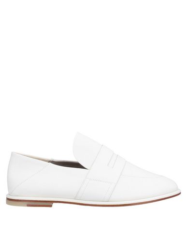 Agl Attilio Giusti Leombruni Loafers In White
