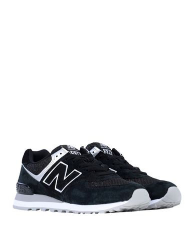 NEW BALANCE photo