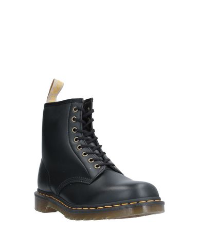 Dr. Martens 1460 8-eye Boots In Navy - Navy In Black