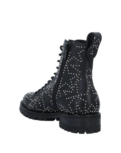 Jimmy Choo Cruz Studded Textured-leather Ankle Boots In Black