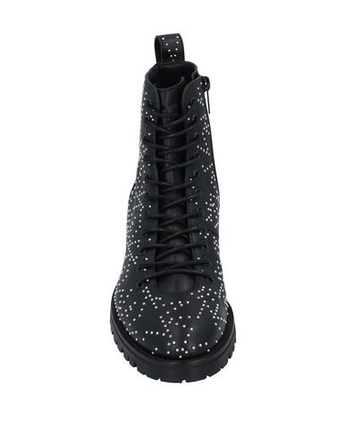 Jimmy Choo Cruz Studded Textured-leather Ankle Boots In Black