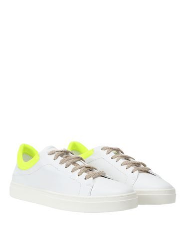 Yatay Sneakers In White