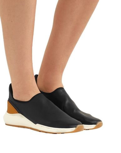 vince marlon slip on sneaker