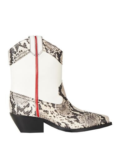 Vic Matie Ankle Boots In Beige