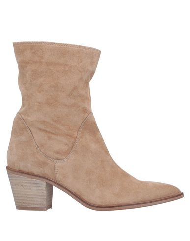 Marian Ankle Boots In Beige