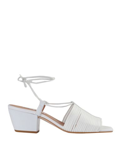 About Arianne Sandals In White