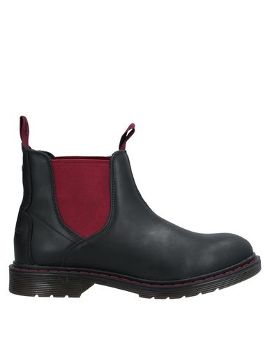 Click to view more detailed imagery on our partner's website Wrangler Ankle Boot In Black