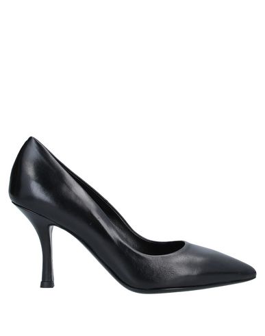 Click to view more detailed imagery on our partner's website Tiffi Pumps In Black