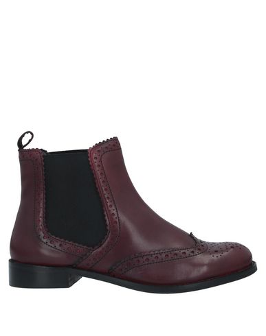 Click to view more detailed imagery on our partner's website Carvela Ankle Boots In Maroon
