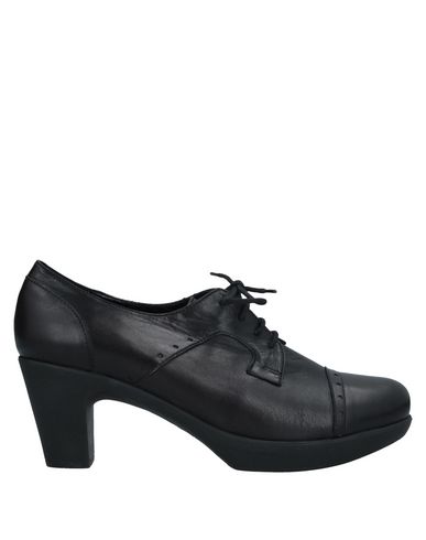 Vitamia Laced Shoes In Black