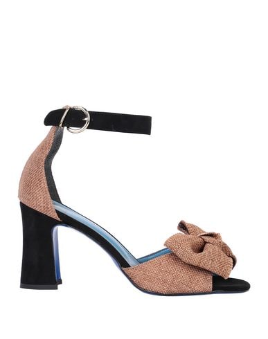 Click to view more detailed imagery on our partner's website H17 Company Sandals In Camel