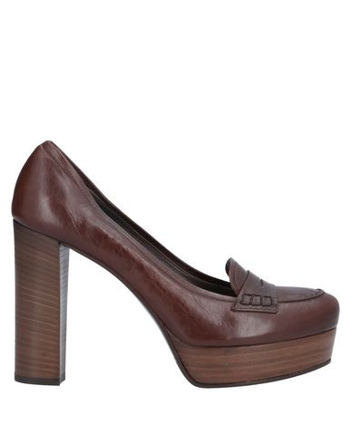Click to view more detailed imagery on our partner's website Deimille Loafers In Dark Brown
