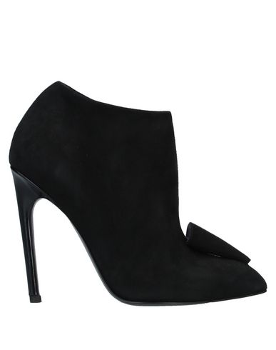 Click to view more detailed imagery on our partner's website Alain Tondowski Booties In Black