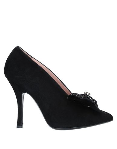 Click to view more detailed imagery on our partner's website Gianni Marra Pump In Black