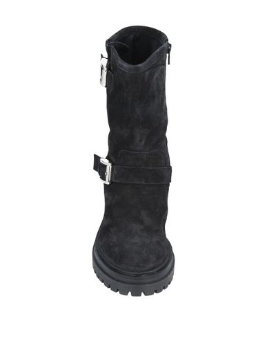 Nira Rubens Ankle Boot In Black