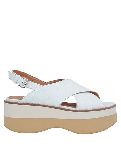 sport sandals