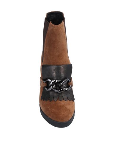Luciano Barachini Ankle Boots In Brown