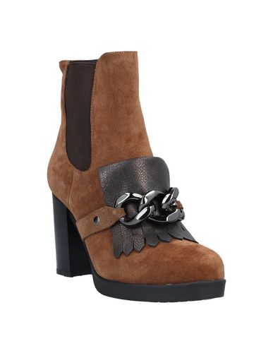 Luciano Barachini Ankle Boots In Brown