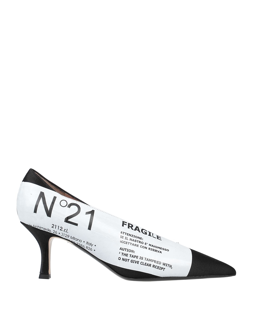 N°21 - Pumps