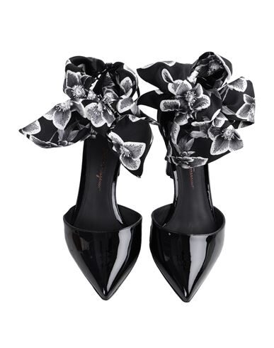 Ferragamo Pumps In Black