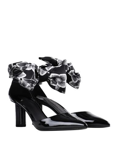 Ferragamo Pumps In Black