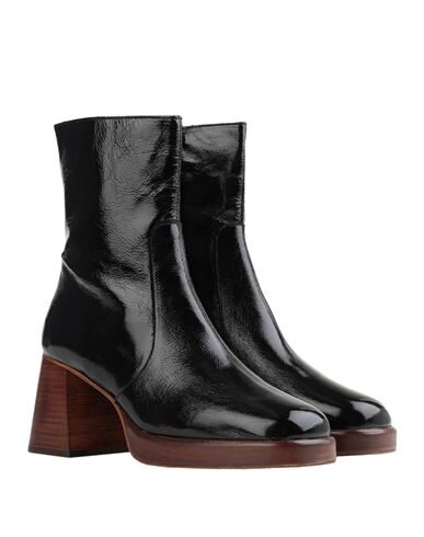 Jonak Ankle Boots In Black