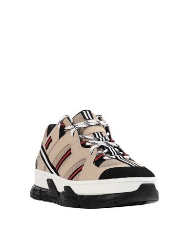 BURBERRY photo