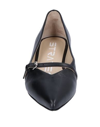 Strategia Ballet Flats In Black