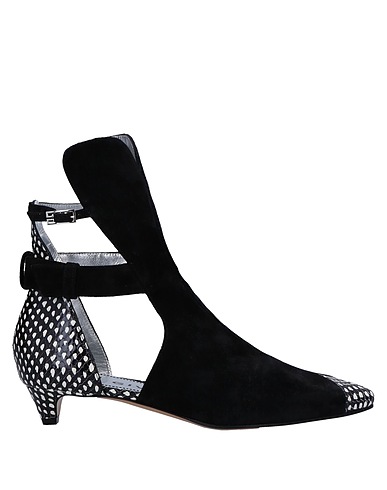 GIVENCHY Ankle boot Black Calfskin, Kangaroo skin