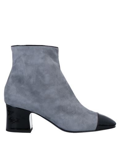 Click to view more detailed imagery on our partner's website Aand Ankle Boots In Grey