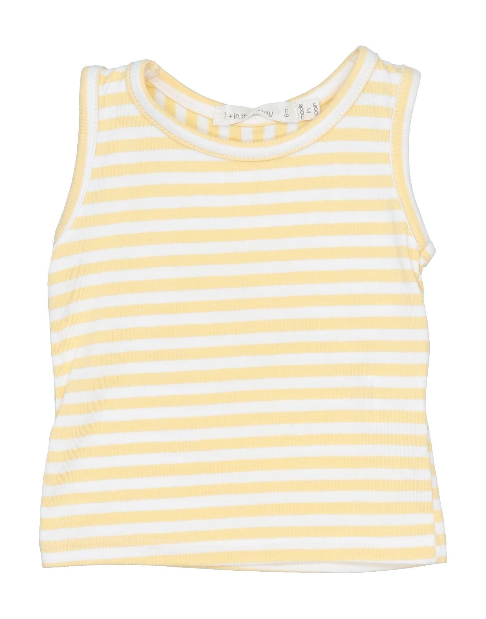 1 + IN THE FAMILY - T-shirts