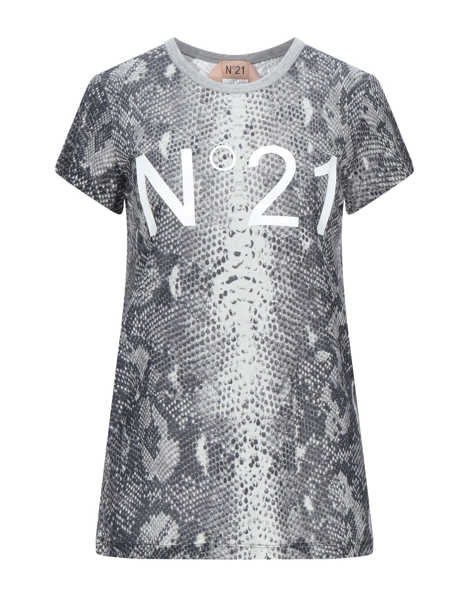 N°21 - T-shirts