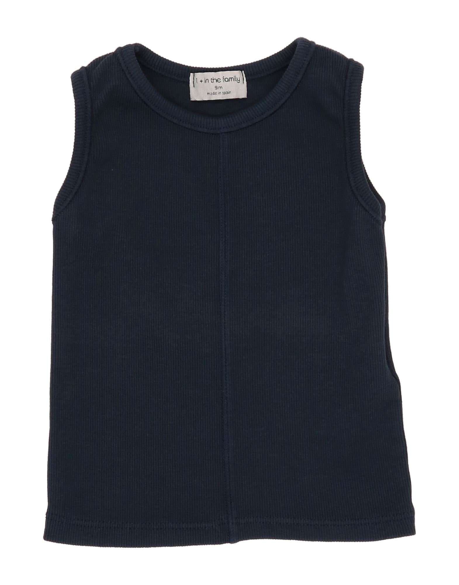 1 + IN THE FAMILY - T-shirts