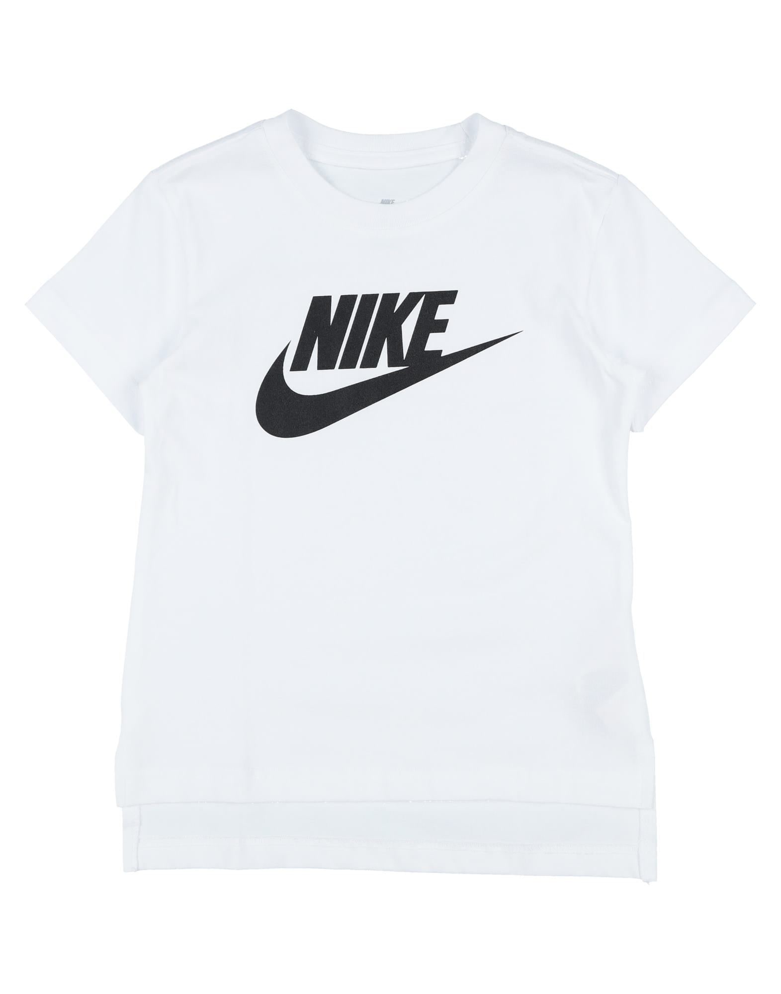 NIKE - T-shirts