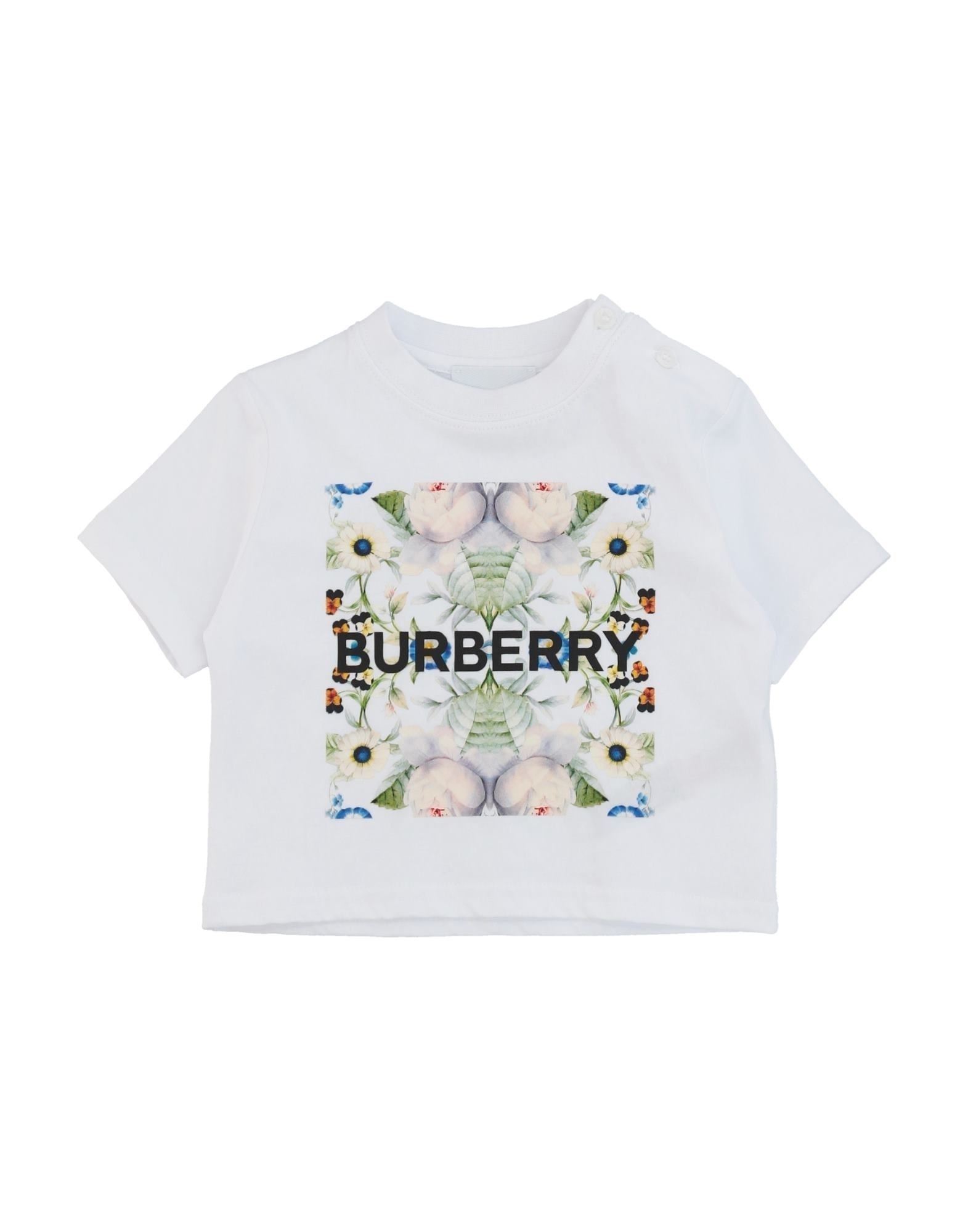 BURBERRY - T-shirts