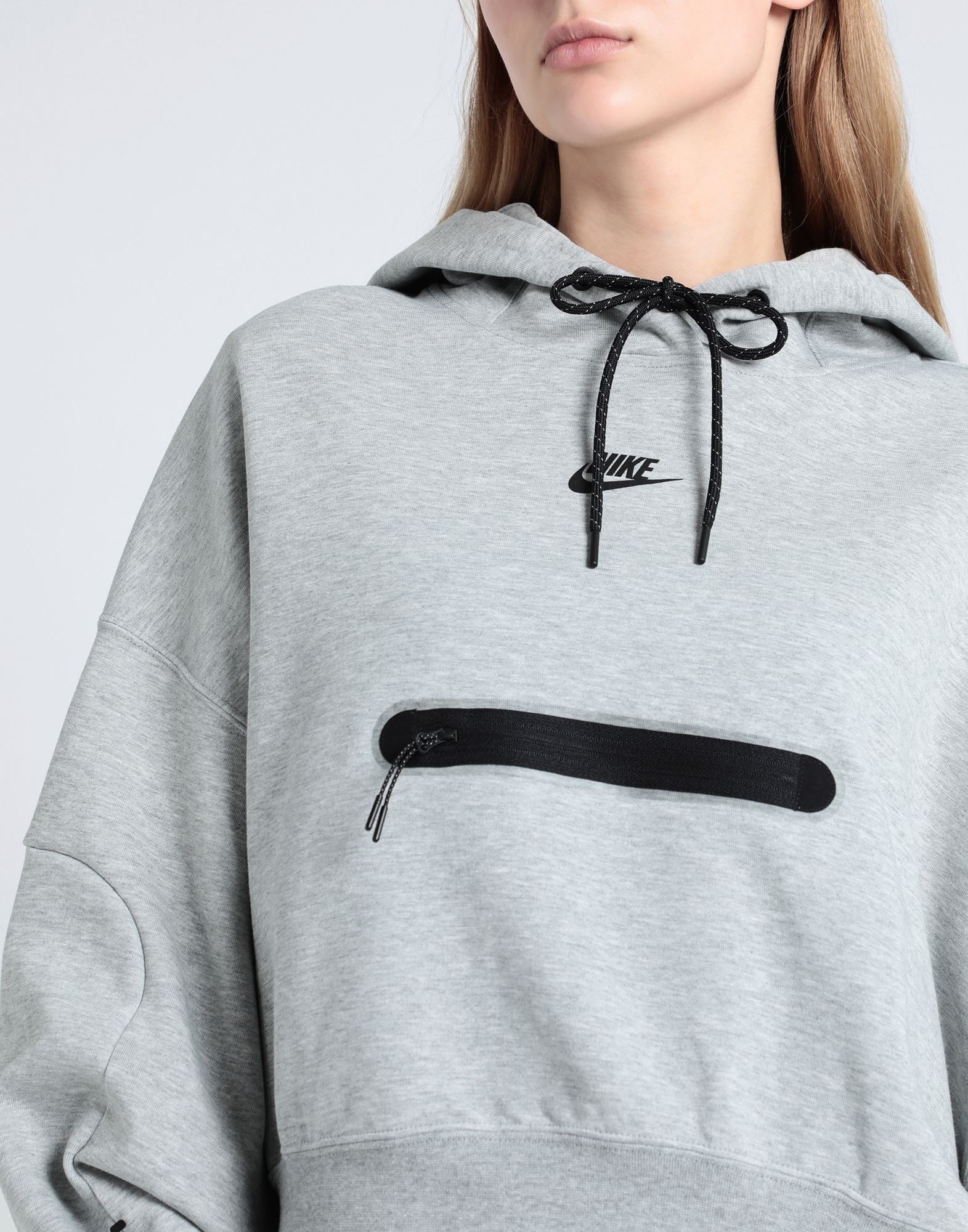 nike essential logo overhead hoodie women's