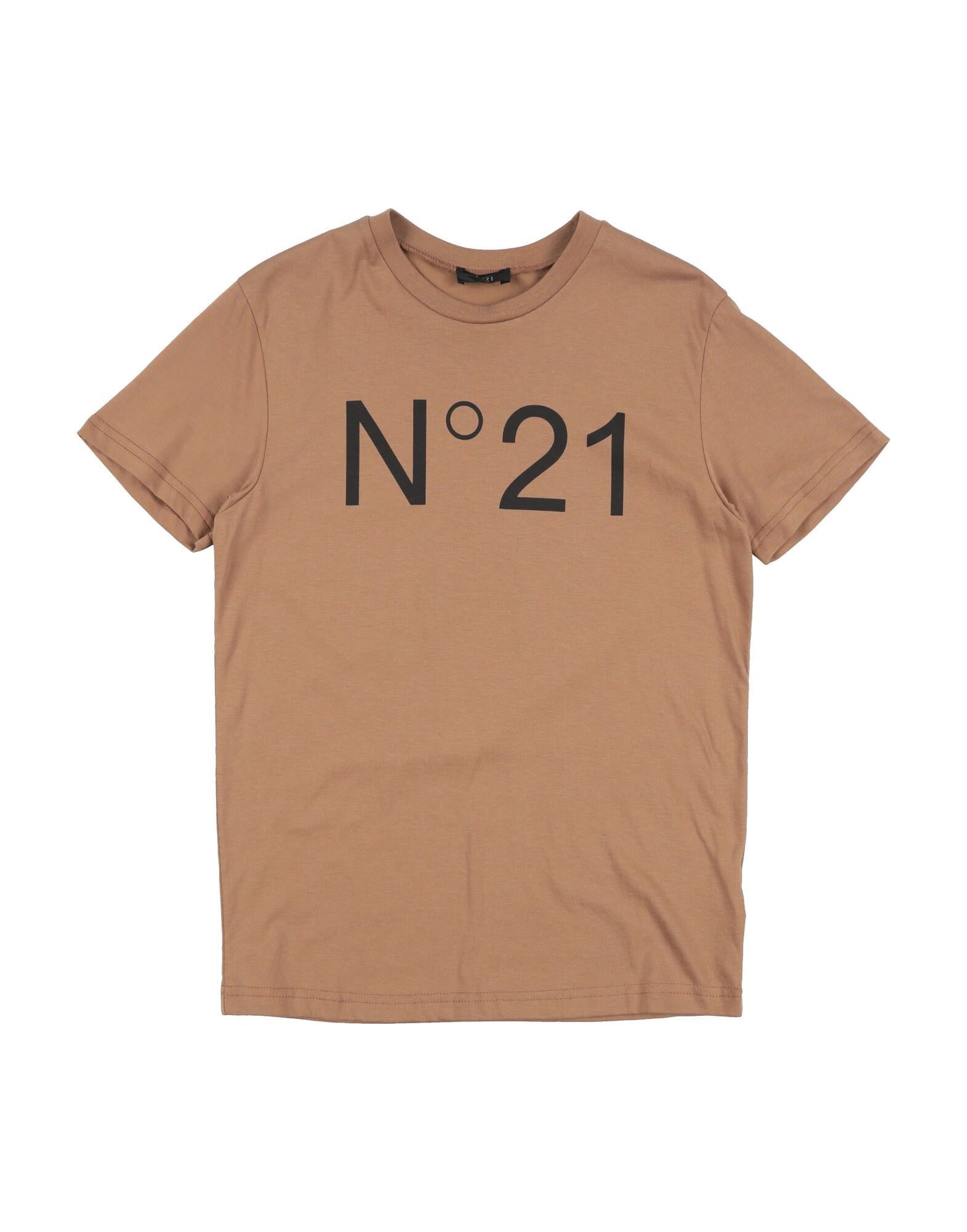 N°21 - T-shirts