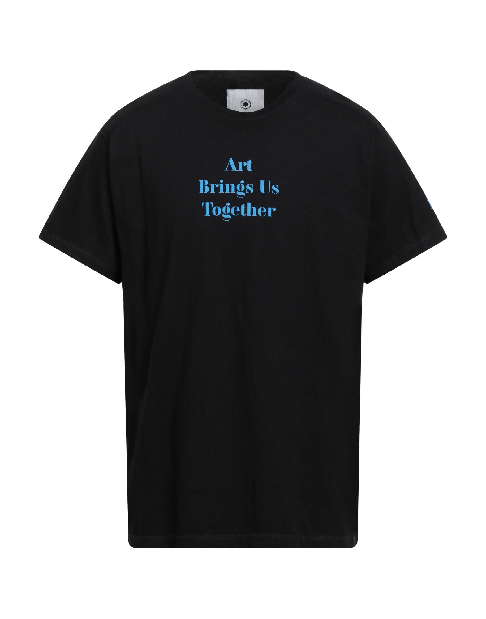 MOACONCEPT - T-shirts