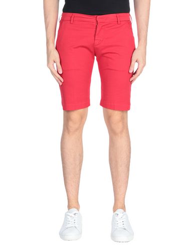 Coroglio By Entre Amis Shorts & Bermuda Shorts In Red