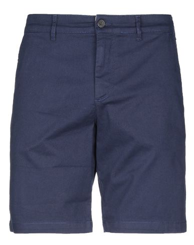 Lyle & Scott Shorts & Bermuda Shorts In Dark Blue