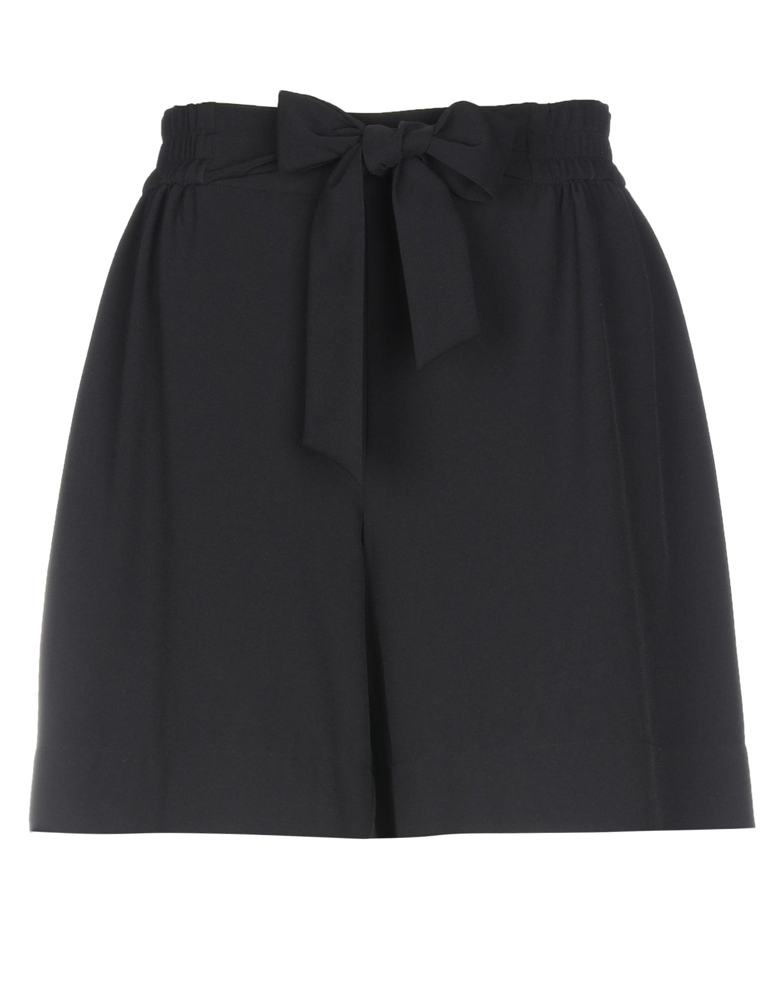 BOUTIQUE MOSCHINO - ショートパンツ＆バミューダ