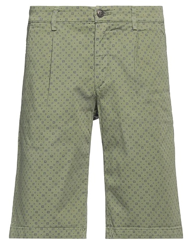 40WEFT Shorts & Bermuda Military green 98% Cotton, 2% Elastane