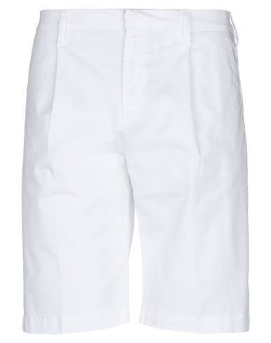 Coroglio By Entre Amis Shorts & Bermuda Shorts In White