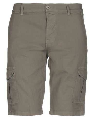 Alpha Studio Shorts & Bermuda Shorts In Military Green