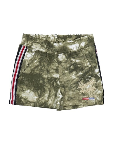 FRED MELLO Shorts & Bermuda Military green 100% Cotton